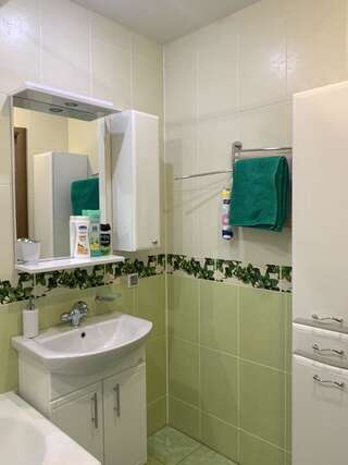 Апартаменты Apartments on Parizhskaya Kommuna Гомель Стандартные апартаменты-14