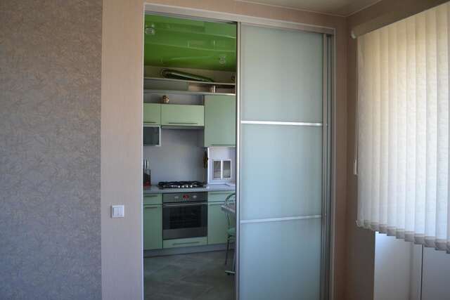Апартаменты Apartments on Parizhskaya Kommuna Гомель-14